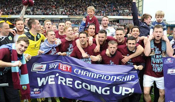 伦纳德32+12攻防两端立功，12次罚球全中创个人新高（伦纳德攻守俱佳轰32分12板，罚球12罚12中创生涯新高）