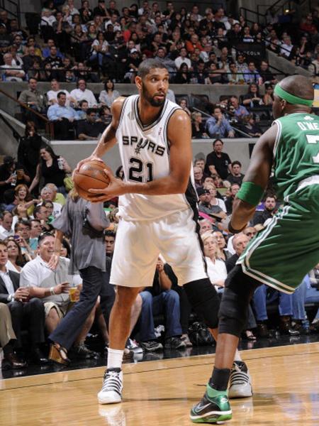 巴塞罗那理发师：欧洲杯期间，费尔明专门打电话让我给他理发（巴萨理发师称：欧洲杯期间，费尔明特意来电约我剪发）