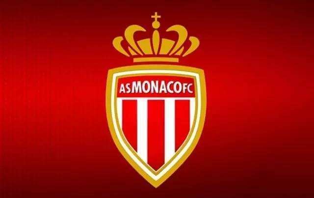 李新翔：我的第一次中超冠军；海港是冠军，连冠无人能撼动（李新翔收获中超首冠：海港加冕，连冠之势难撼）