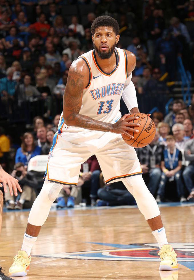 蒂耶罗：你总能看到东契奇里夫斯争论各自弱点 但在场会团结一致（蒂耶罗：东契奇与里夫斯常为短板争论，但上场仍同心协力）